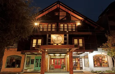 Newen B&B Отели рядом с достопримечательностью «Pucon playa Colo Colo.»