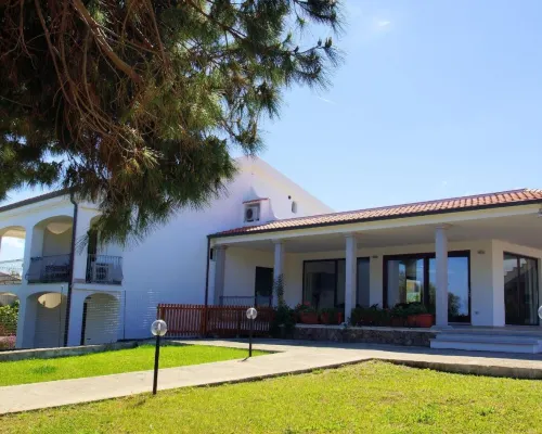 Hotel la Tartaruga Bianca Hoteles en Valledoria