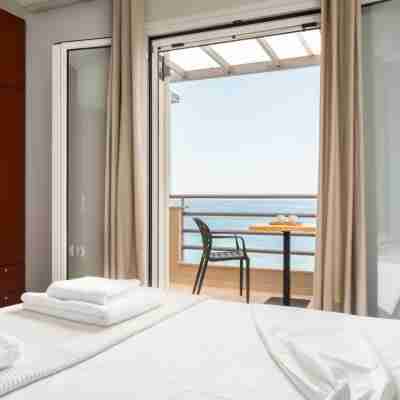 Glyfa Beach Villas Rooms