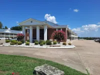 Blue Ribbon Inn and Suites Hotels in Sallisaw