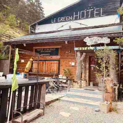 Green Ecolodge Hotel Exterior