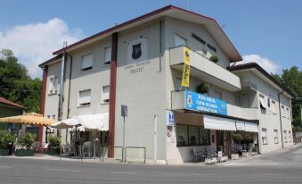 Albergo Ristorante Fratte