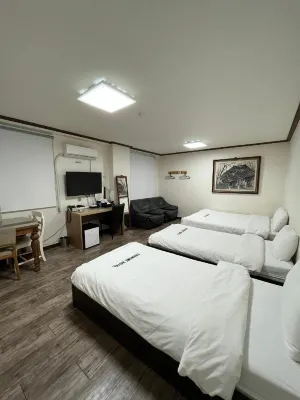 Ekonomy Hotel