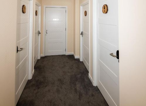 로치 네스 게이트 하우스