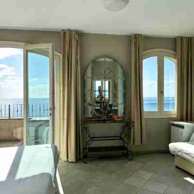 Hôtel restaurant le Torremare Rooms