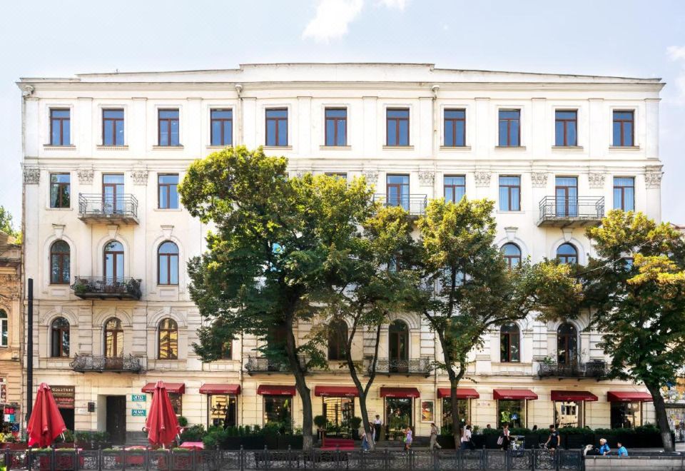 hotel overview picture