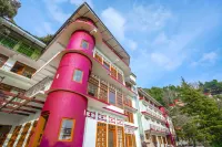 Pax Hotel Ark 150 Meters from Mall Road - Bjergudsigt
