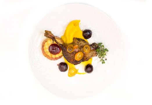 5. 호텔 이 레스토..