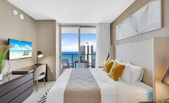 Oceanfront Balcony - Amazing Pools - Gym