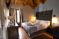 Hotel Convento Del Giraldo Hotels in Cuenca