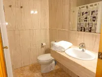 Hostal Gran Via Levante