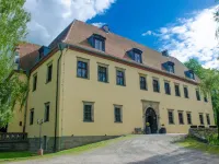 Pałac Krobielowice Hotels in Wroclawski