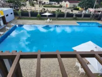 Mangoro Hotel - Pools