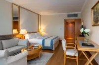 Constantinou Bros Asimina Suites Hotel