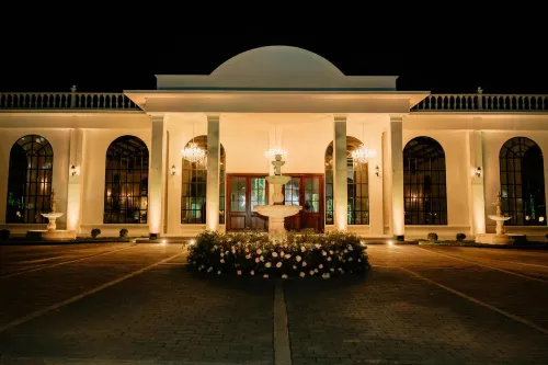 Hotel Catleya Royal Club - parking