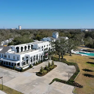 White House Hotel Hotels near Mississippi Coast Coliseum and Convention Center