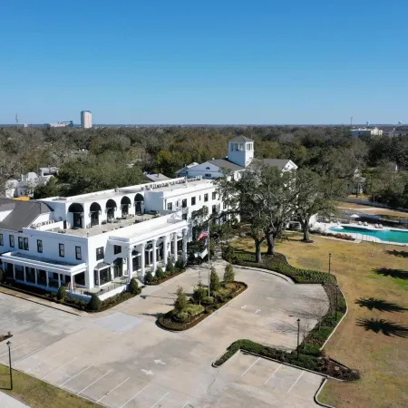 White House Hotel