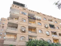 Shiny Pyramids Boutique Hotel - Inns