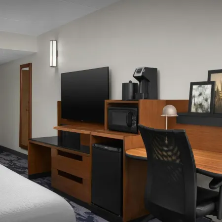 Fairfield Inn & Suites Winston-Salem Hanes Mall