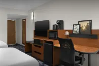 Fairfield Inn & Suites Winston-Salem Hanes Mall - Lemmikkieläimet sallittu