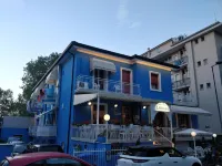 Hotel Lariana