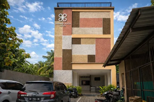Grand Kuta Hotel