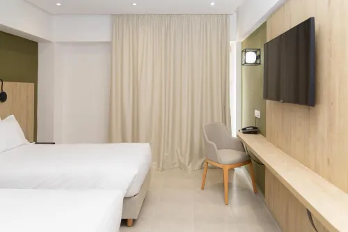 Hotel Kamal City Center - parking