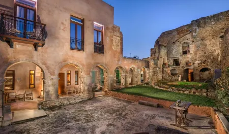 Madonna del Mare Отели рядом с достопримечательностью «The byzantine and Post Byzantine Collection of Chania»