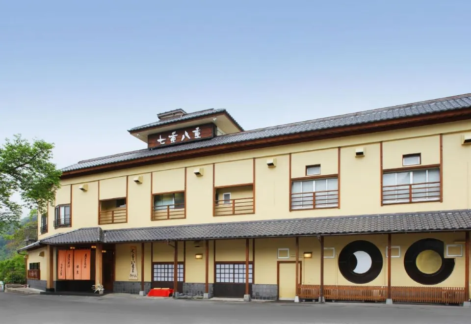 高速 割引 2025 西日本 鬼怒川温泉旅館 静寂とまごころの宿七重八重 最新特別料金で宿泊 絵画