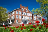 Middlebury Inn Hotels in 