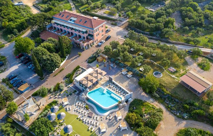 Hotel Kanajt