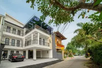 Tree Homestay Mitra RedDoorz Hotel dekat GPdI Lembah Dieng Kota Malang