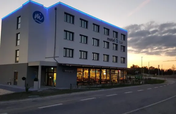 伊薩爾汽車旅館