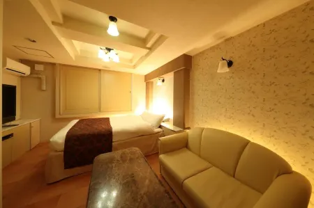 Hotel Fine Olive Kyoto Yamashina (Adult Only)