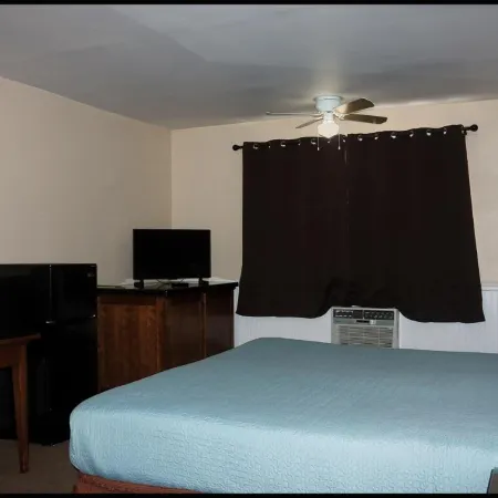 Antler Motel