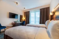 River Hotel & Spa Hotel di 