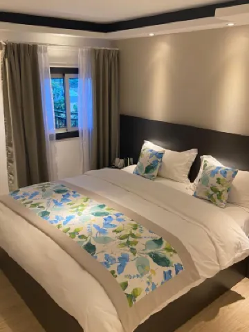 Hôtel Select - Réunion Hotels in Saint Denis Reunion