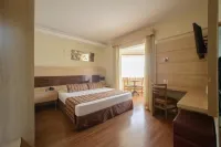 Faro Hotel Atibaia - ที่มีที่จอดรถ