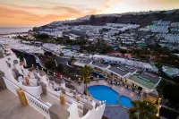 Apartamentos Cabau Cala Nova