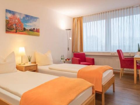 Heinrich Pesch Hotel