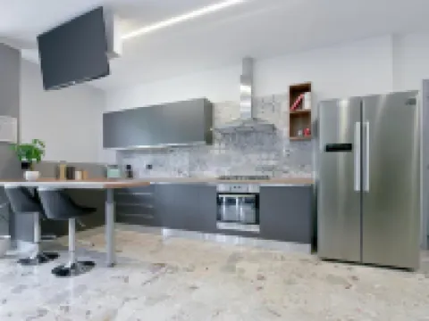 Alle Porte Del Centro - Guest House - Reggio Emilia - Ingresso Centro Storico - Parcheggio Gratuito 瑞吉歐.艾米里亞酒店