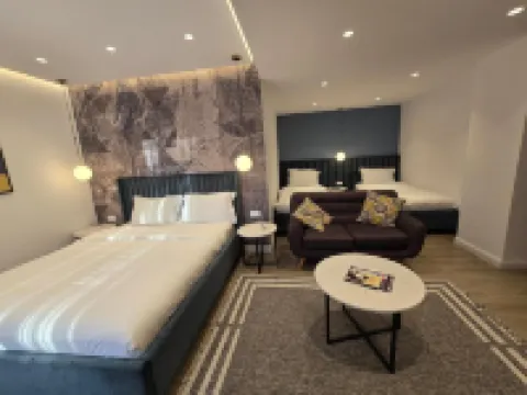 Perla Hotel Hotels in Pogradec