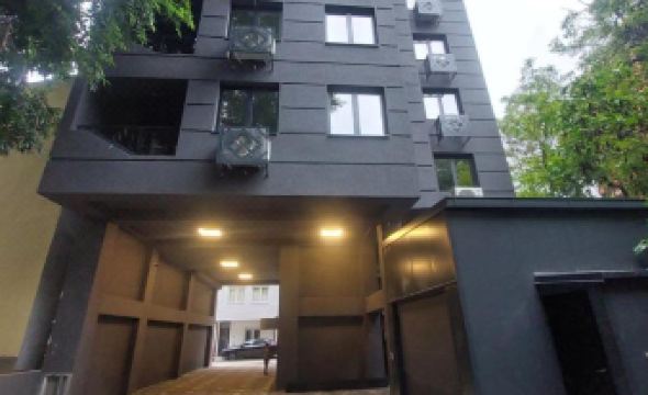 Executive Suites by Modern Living