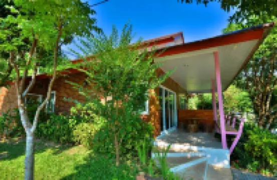 ธีรมา คอทเทจ โรงแรมใกล้เวเนโต้ สวนผึ้ง