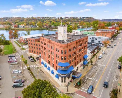Lafayette Hotel Marietta Hotels in Marietta