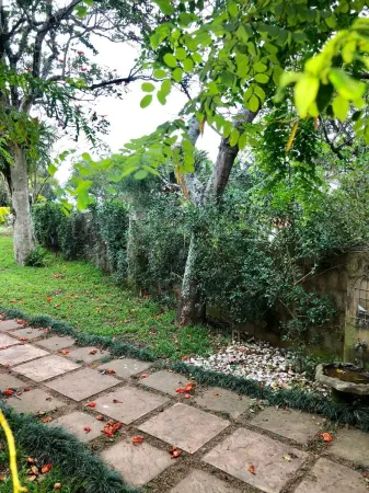 Salt Rock Manor Отели в г. Баллито