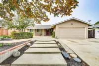 Stylish San Jose Retreat - 7 Mi to Downtown Hotels near Santa Teresa County Park