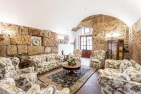 Hotel&Ristorante Miramonti Palazzo Storico Hotels in Concerviano