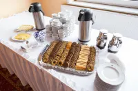 Hotel Gołębiewski Białystok - Breakfast