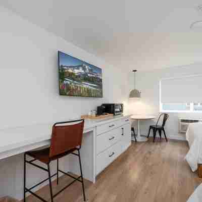 The Varsity Inn North Rooms